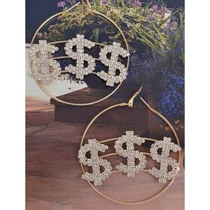 Dolla dolla hoop earrings